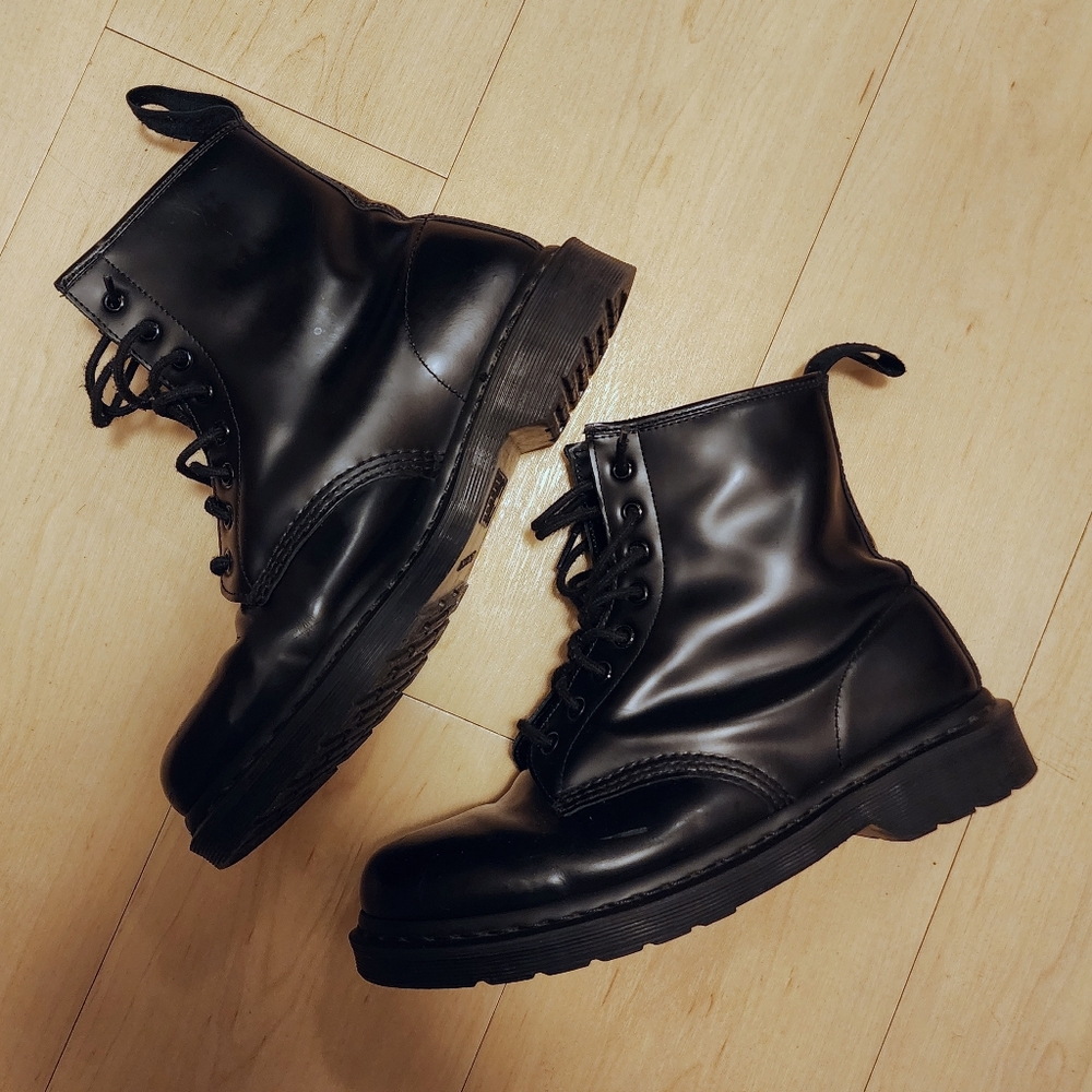 Dr. Martens utility boot mens 11